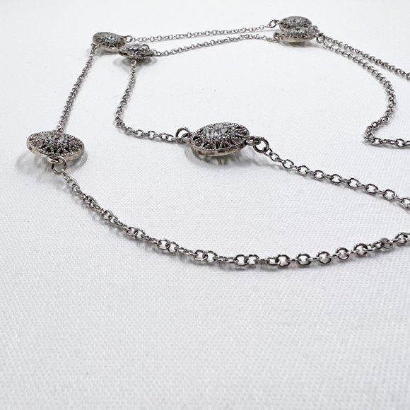 Silver Tone Jeweled 33” Chain Necklace - Picture 3 of 7